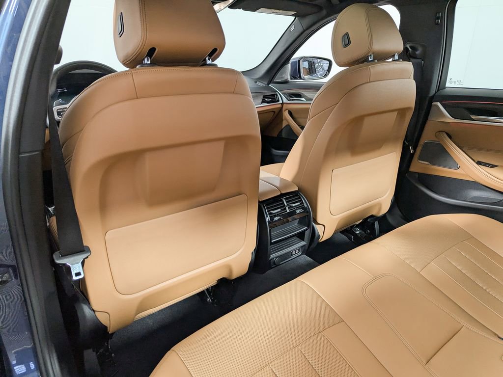 Certified 2023 BMW 530i xDrive w/ M Sport Package image 46