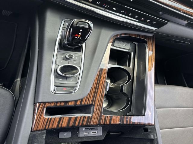 Used 2021 Cadillac Escalade ESV Luxury RWD image 24