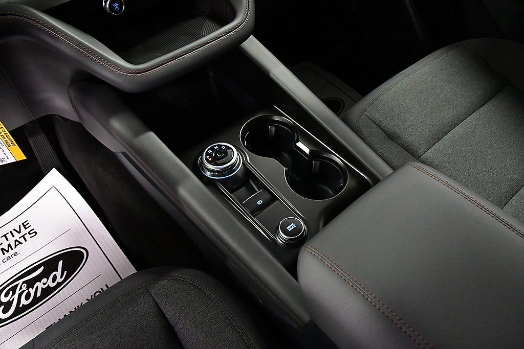 New 2026 Ford Explorer Active image 16