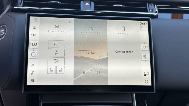 New 2026 Land Rover Range Rover Velar S image 21