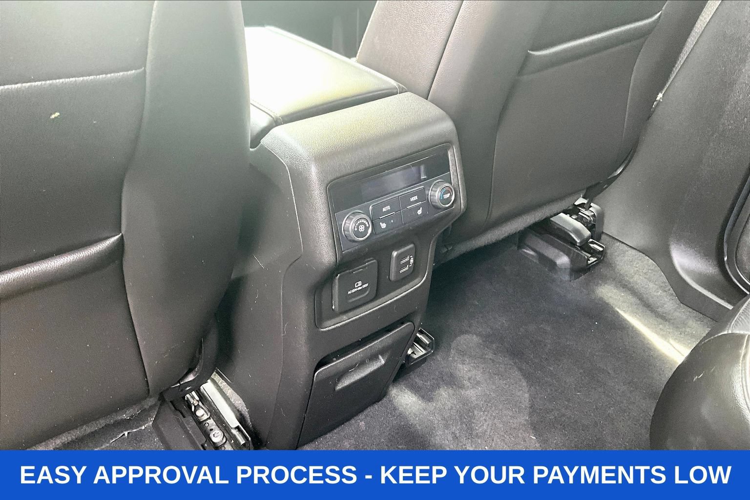 Used 2019 GMC Acadia Denali w/ Technology Package AWD/4WD image 13