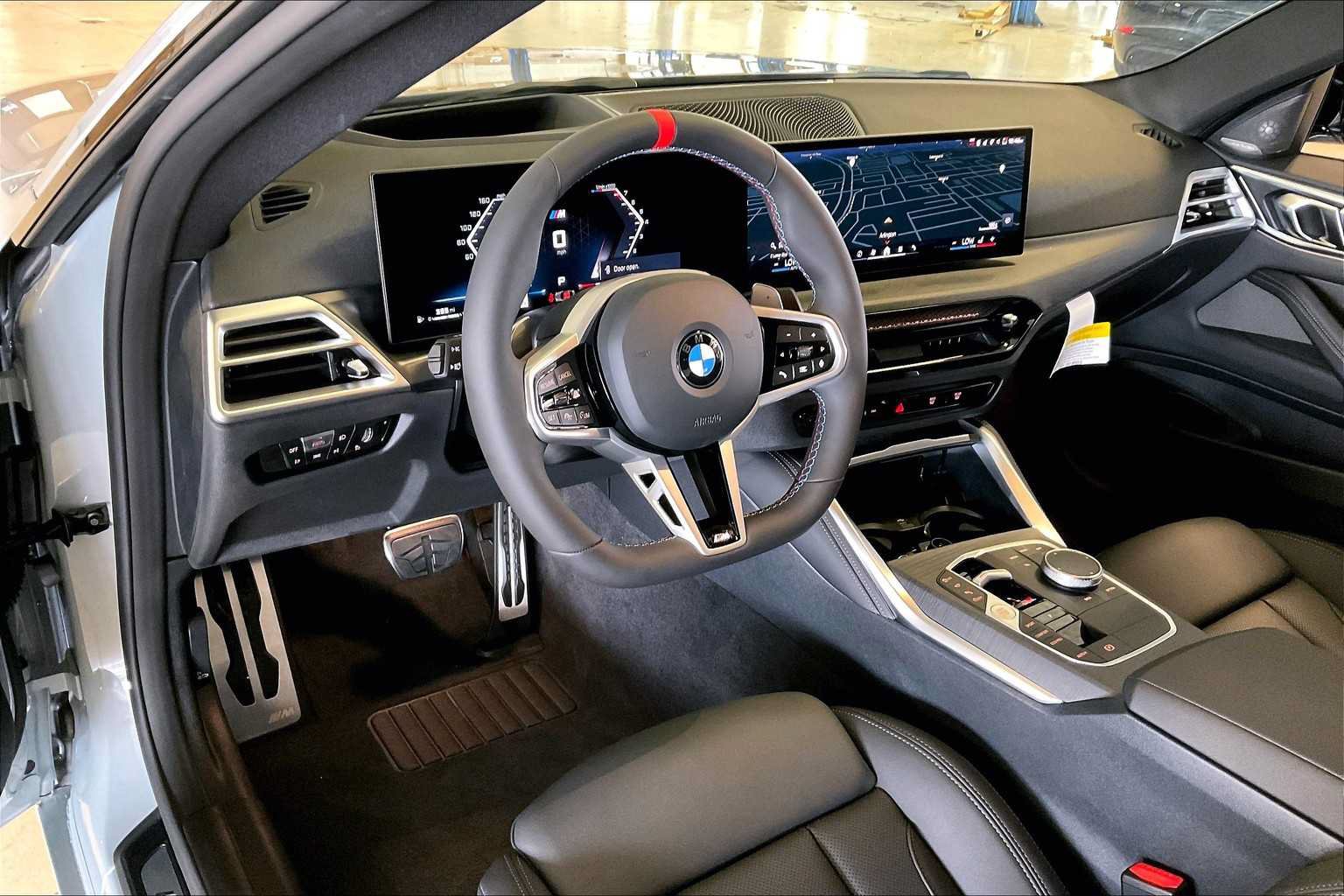 Used 2026 BMW M440i Coupe w/ Premium Package RWD image 8