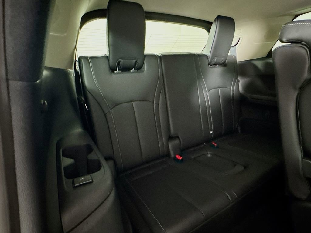 Certified 2026 INFINITI QX60 Luxe w/ Cargo Package FWD image 36