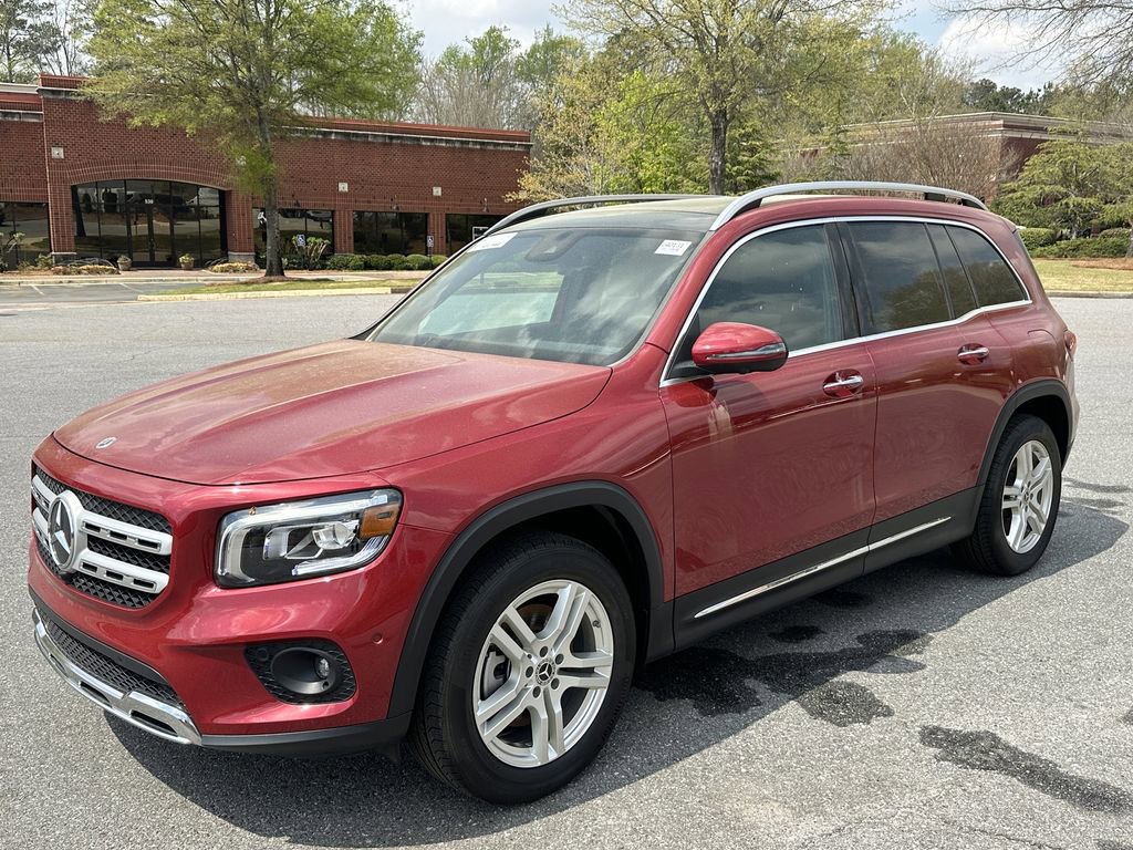 Certified 2022 Mercedes-Benz GLB 250 4MATIC image 4