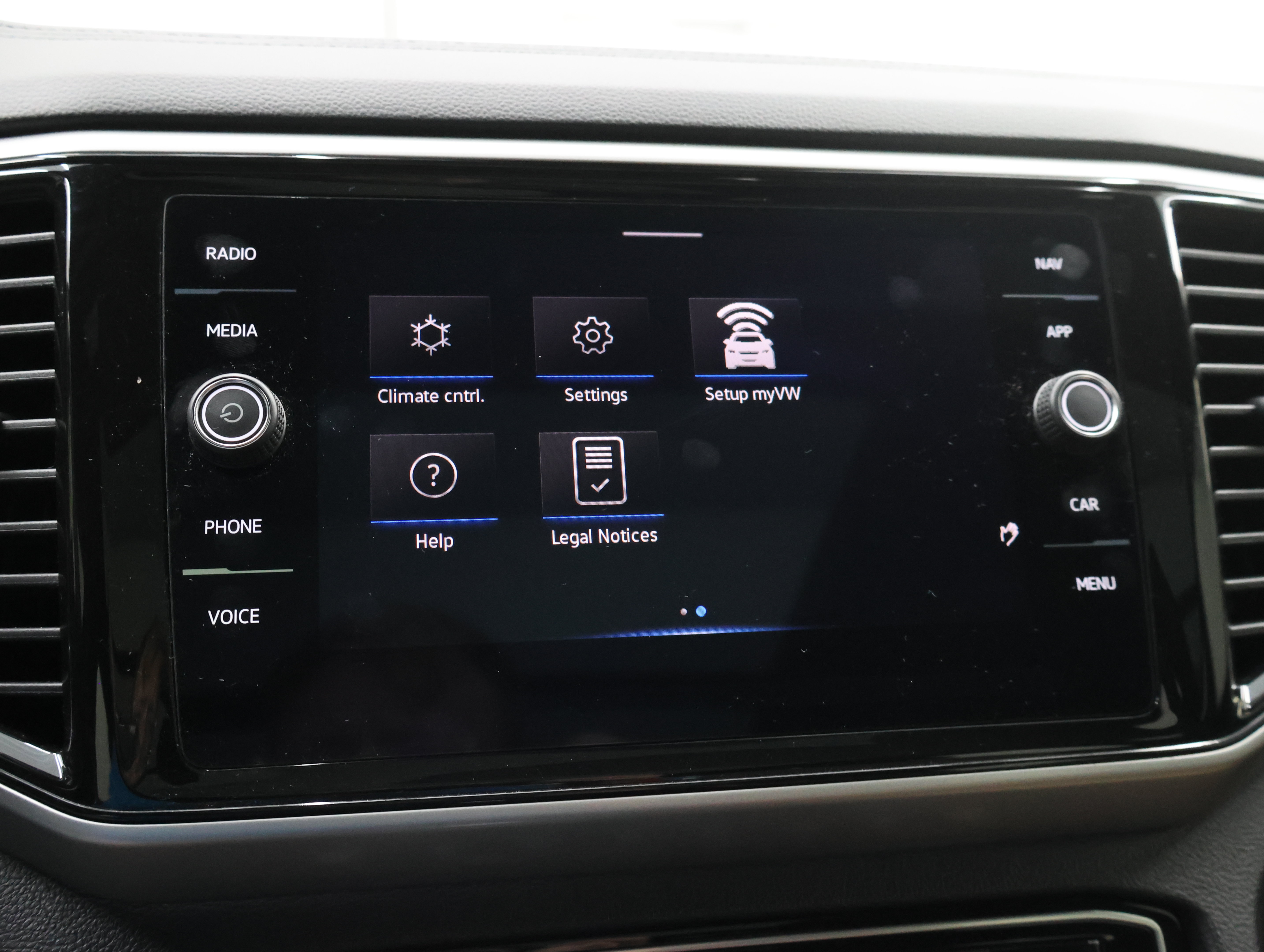 Used 2023 Volkswagen Atlas Cross Sport SEL R-Line AWD/4WD image 62