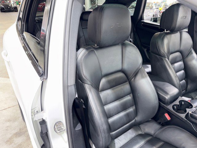 Used 2018 Porsche Macan GTS image 65