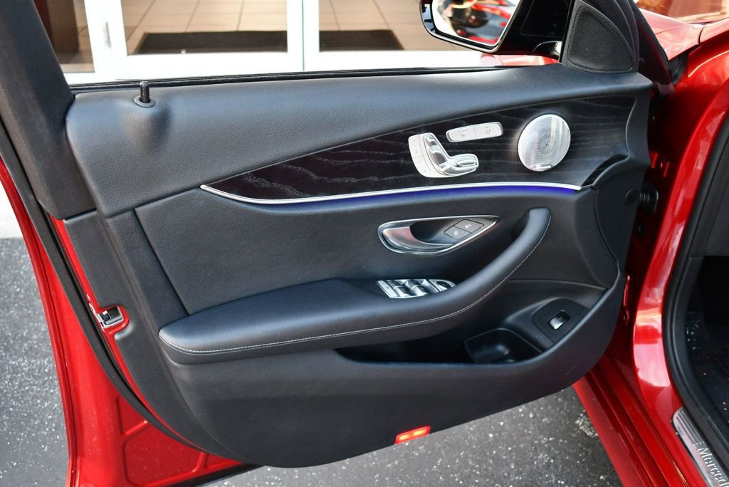Used 2020 Mercedes-Benz E 450 4MATIC Sedan image 35