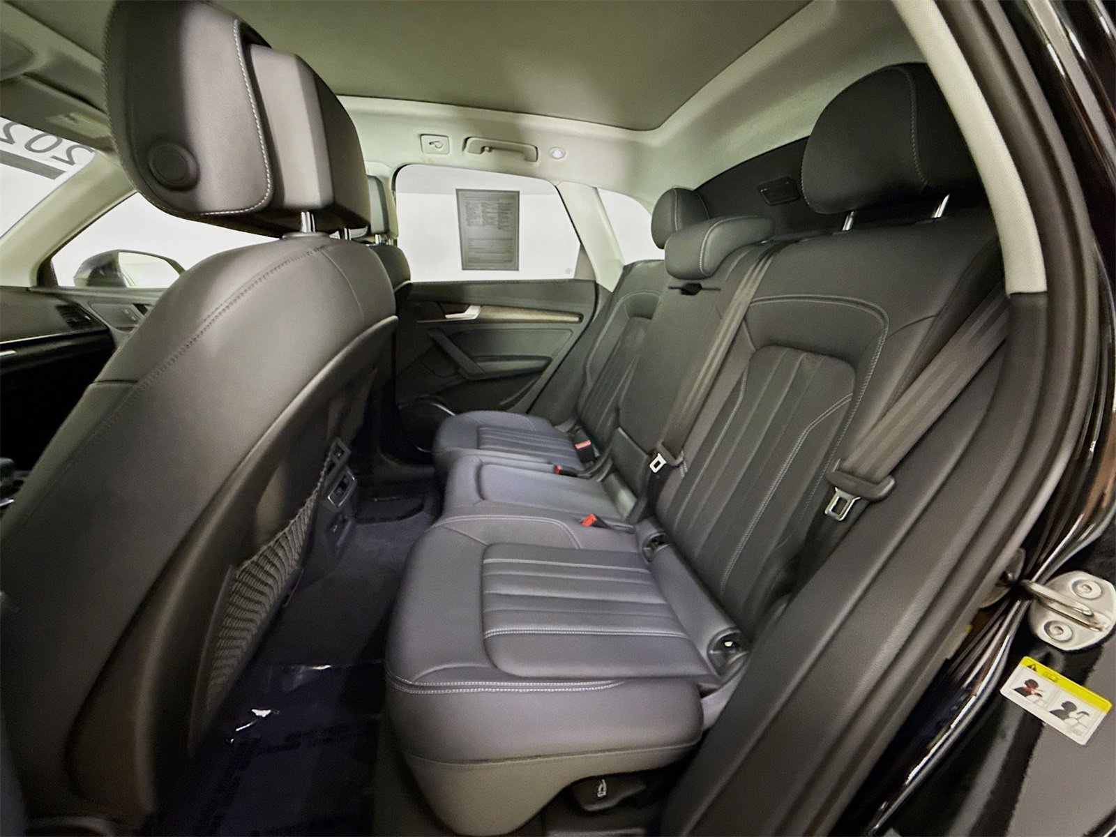 Certified 2024 Audi Q5 2.0T Premium w/ Convenience Package image 24