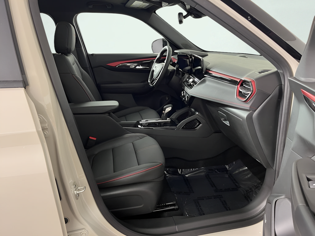 New 2026 Chevrolet TrailBlazer RS w/ Convenience Package AWD/4WD image 11
