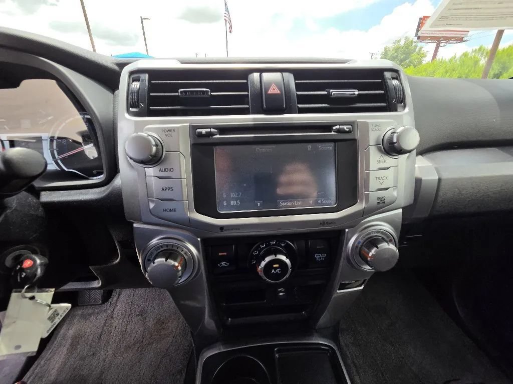 Used 2015 Toyota 4Runner SR5 RWD image 32