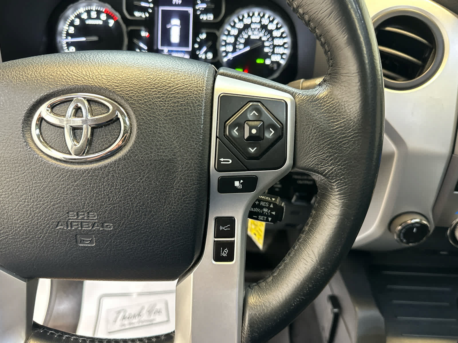 Used 2019 Toyota Tundra Platinum AWD/4WD image 23