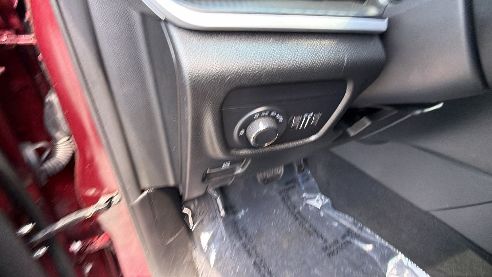 Certified 2025 Jeep Grand Cherokee Altitude AWD/4WD image 26
