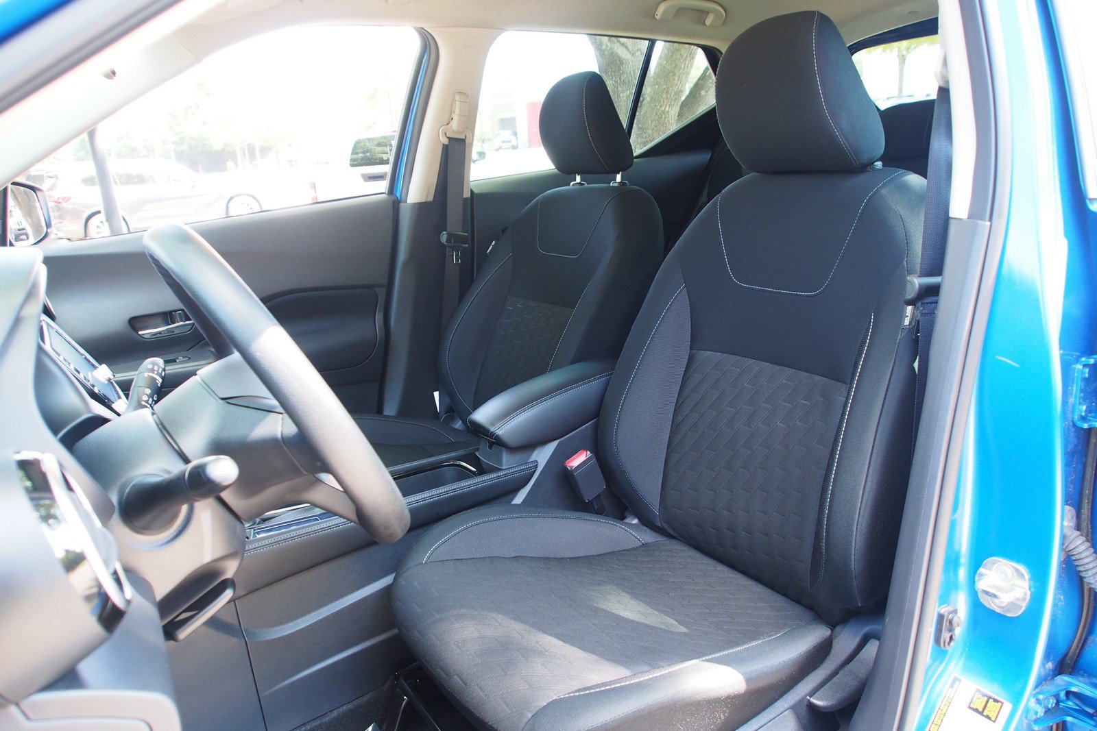 Used 2024 Nissan Kicks SV FWD image 16