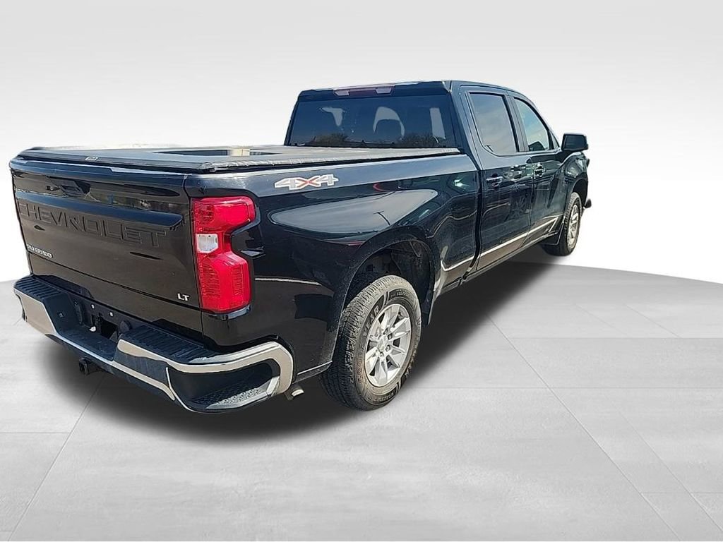 Used 2019 Chevrolet Silverado 1500 LT AWD/4WD image 2
