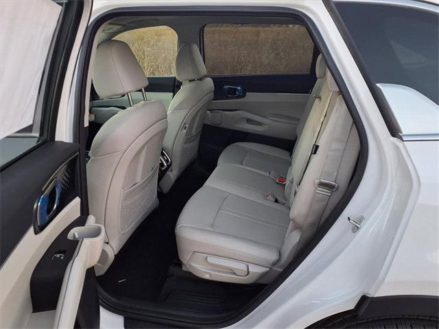 New 2026 Kia Sorento S image 24
