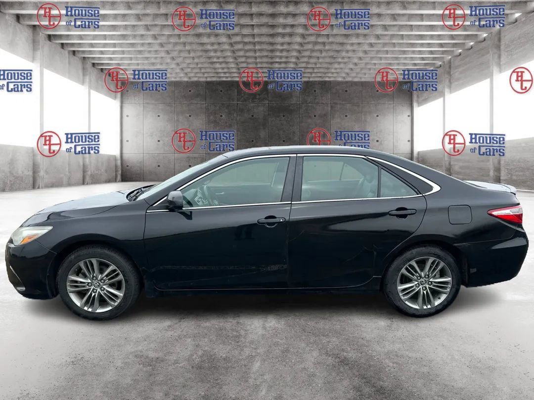 Used 2015 Toyota Camry SE image 8