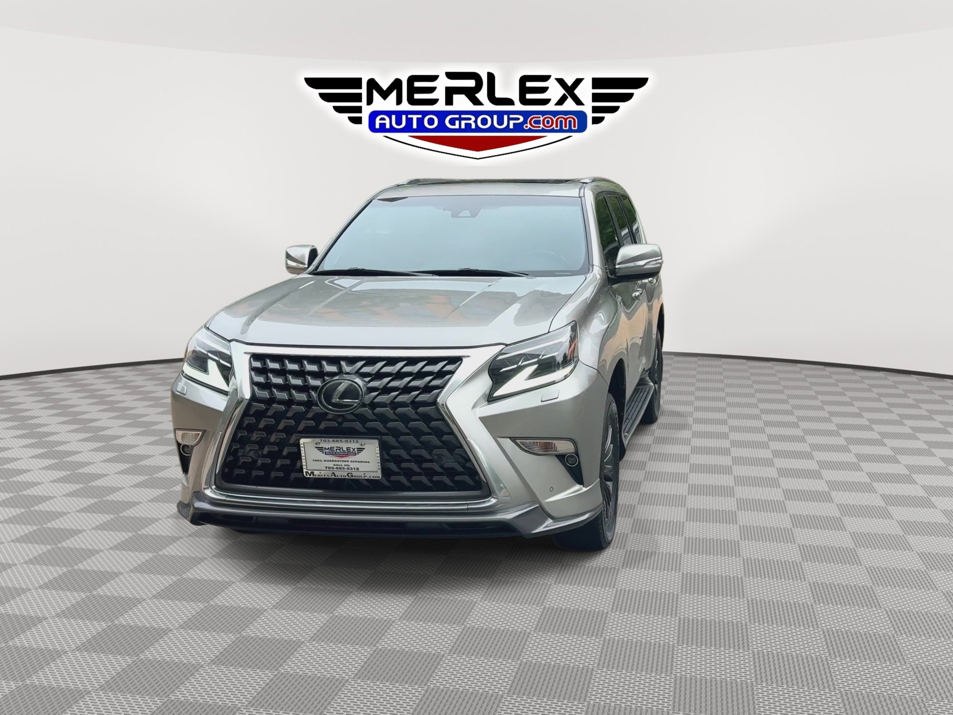 Used 2020 Lexus GX 460 Luxury w/ Luxury Sport Package AWD/4WD image 3
