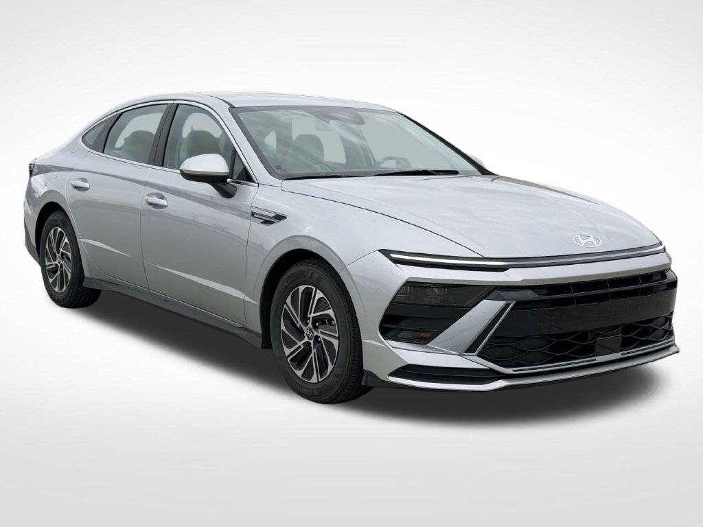 Certified 2026 Hyundai Sonata Blue FWD 360° Tour