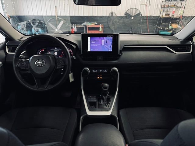 Used 2024 Toyota RAV4 LE image 20