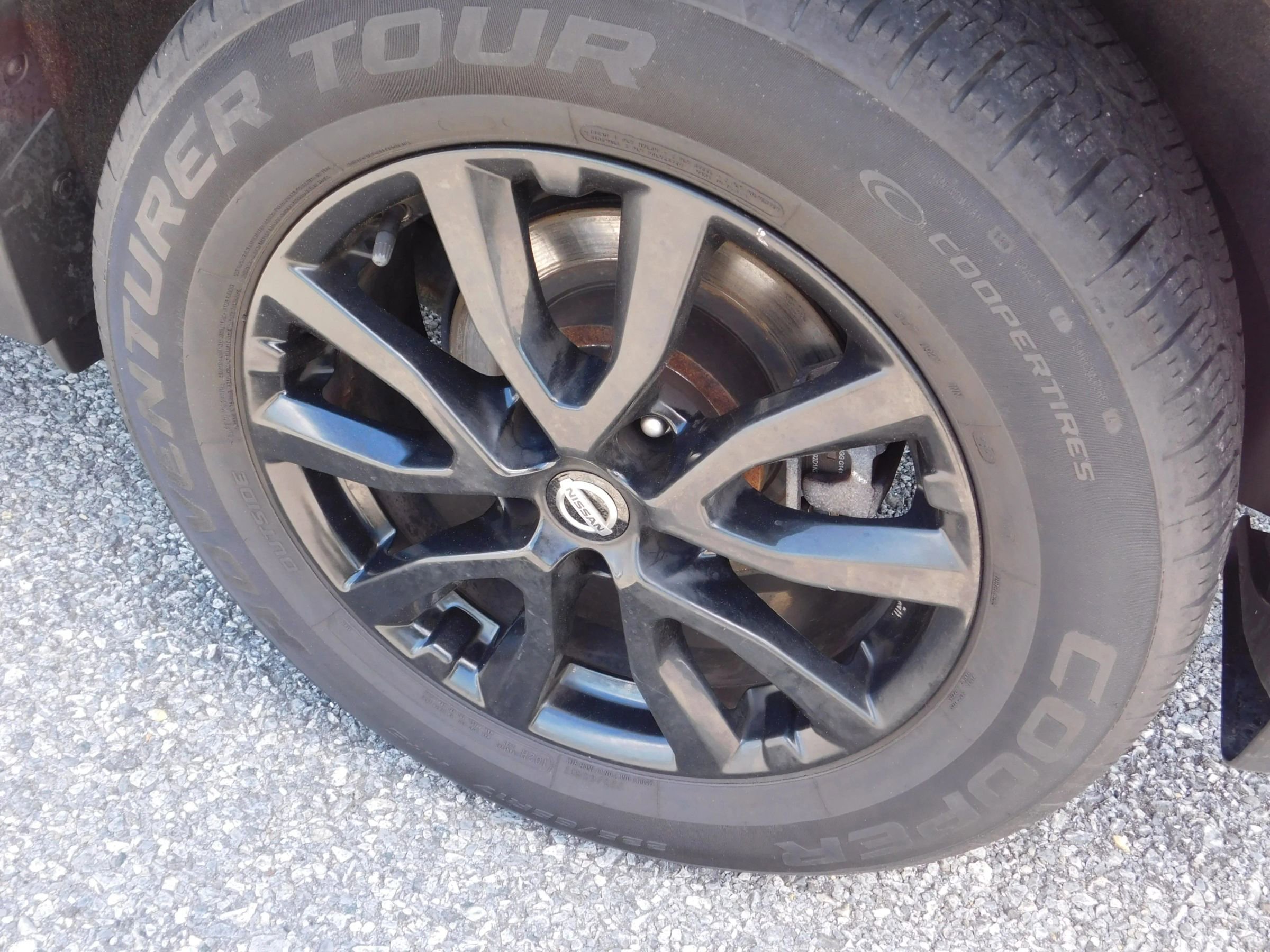 Used 2020 Nissan Rogue S w/ Special Edition Package AWD/4WD image 6