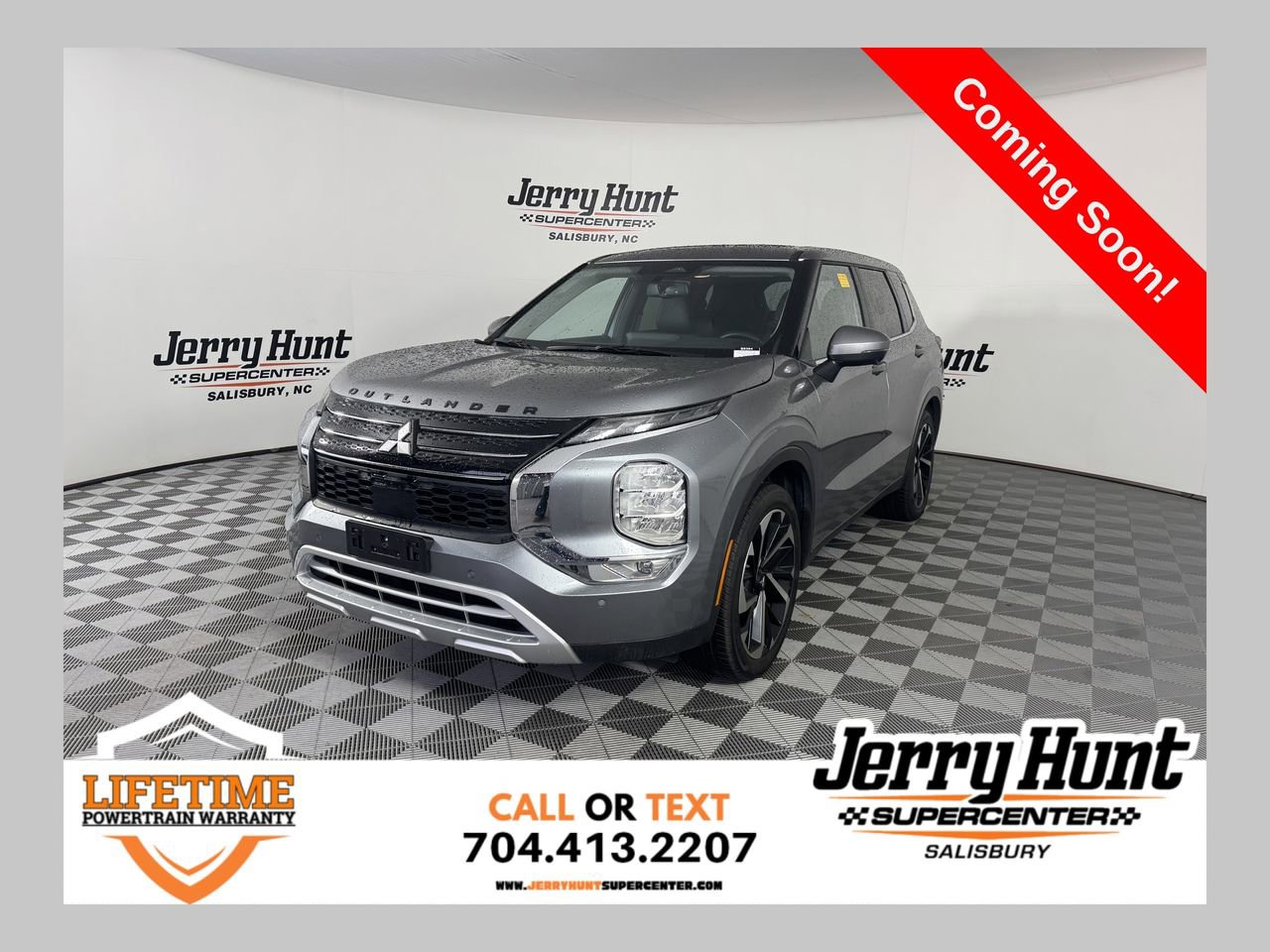 Used 2024 Mitsubishi Outlander SE