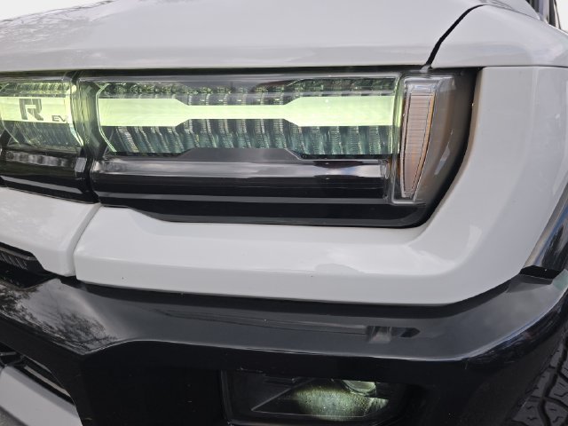 Used 2022 GMC Hummer EV Edition 1 w/ LPO, Illumination Package AWD/4WD image 33