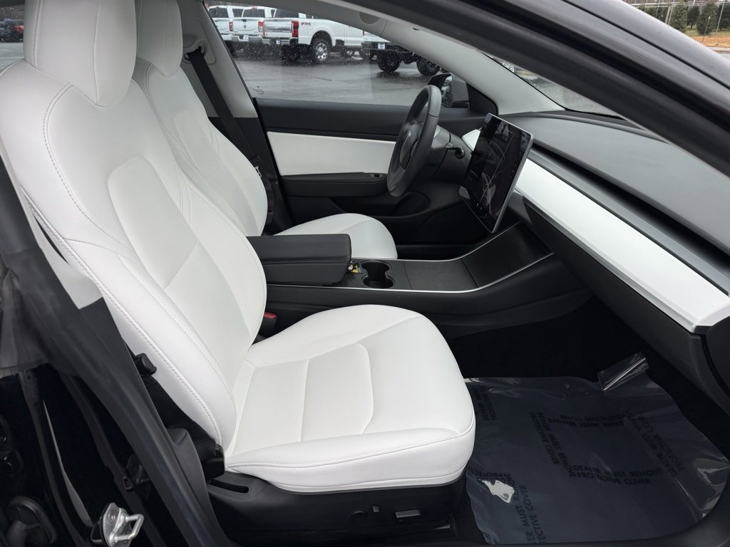 Used 2019 Tesla Model 3 Performance image 26