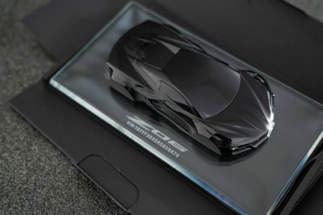 Used 2024 Chevrolet Corvette Z06 RWD image 30