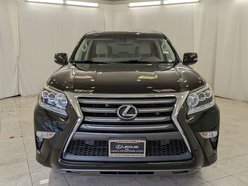 Used 2015 Lexus GX 460 w/ Premium Package image 3