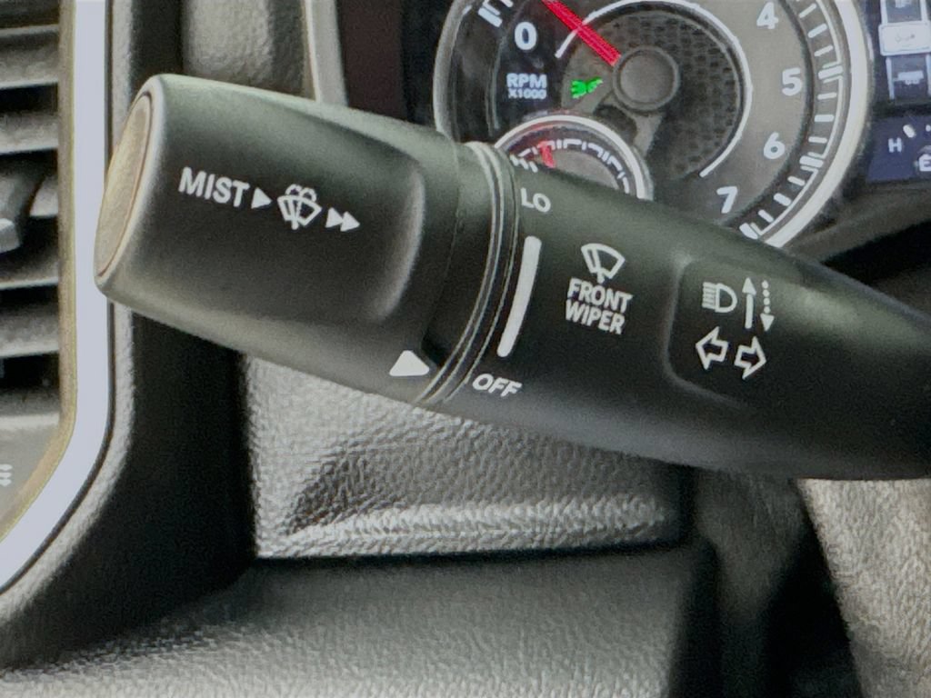 Used 2019 RAM 1500 Big Horn AWD/4WD image 14