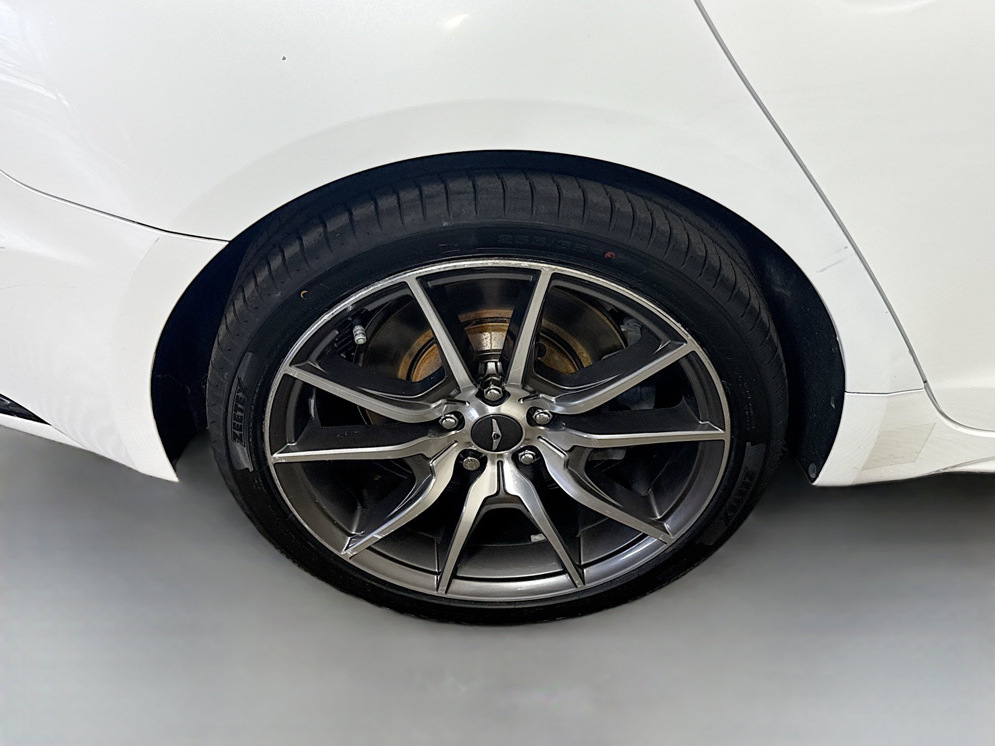 Used 2022 Genesis G70 3.3T image 33