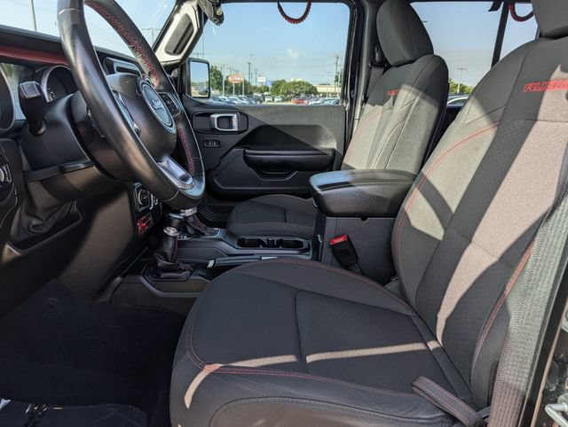 Used 2018 Jeep Wrangler Unlimited Rubicon w/ LED Lighting Group AWD/4WD image 25