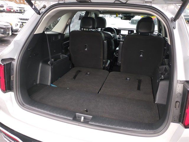 Used 2023 Kia Sorento SX image 27