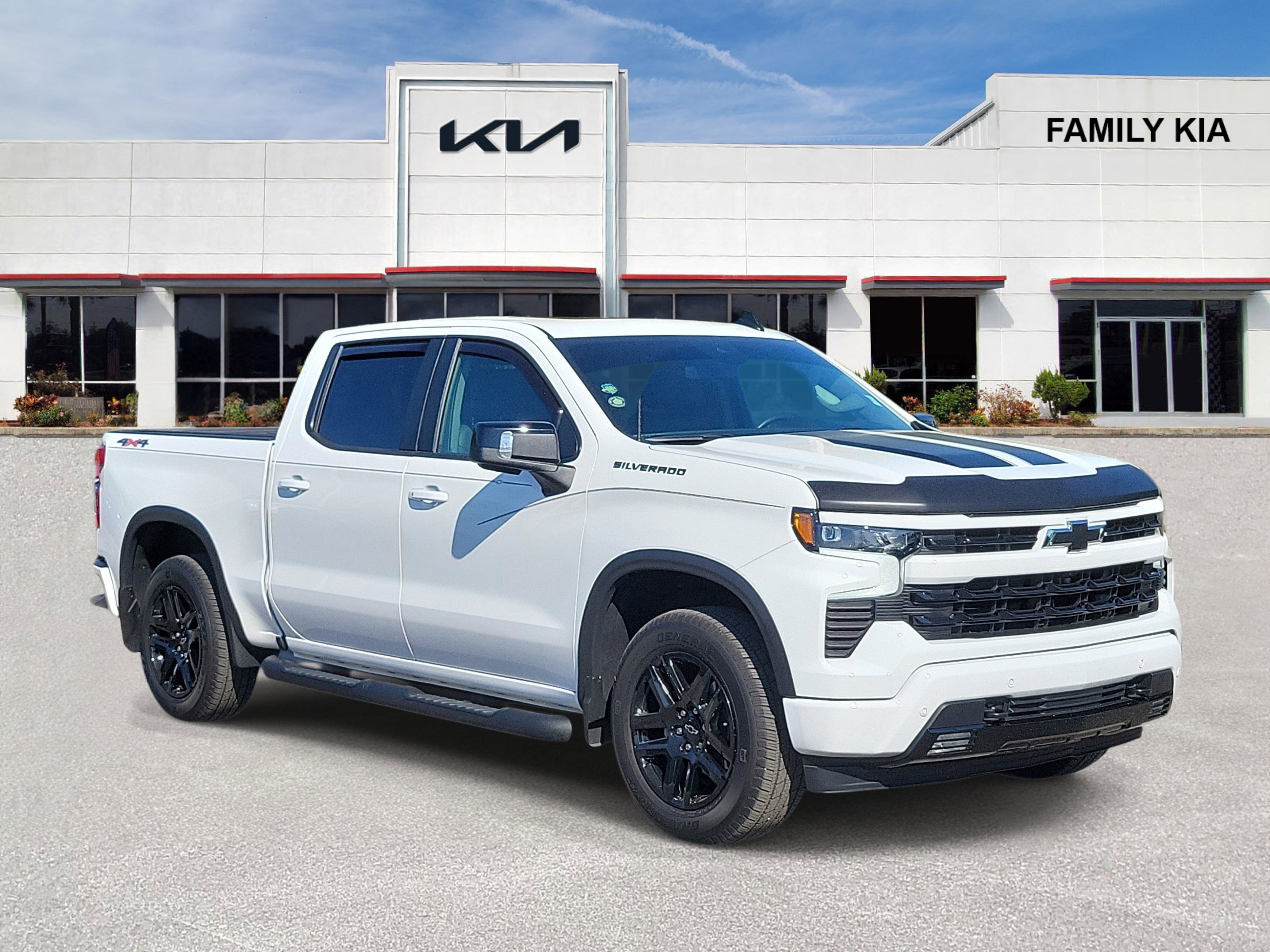 Used 2025 Chevrolet Silverado 1500 RST w/ Rally Edition