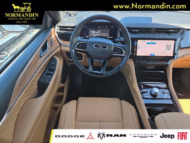 New 2026 Jeep Grand Cherokee Summit w/ Obsidian Package AWD/4WD image 6