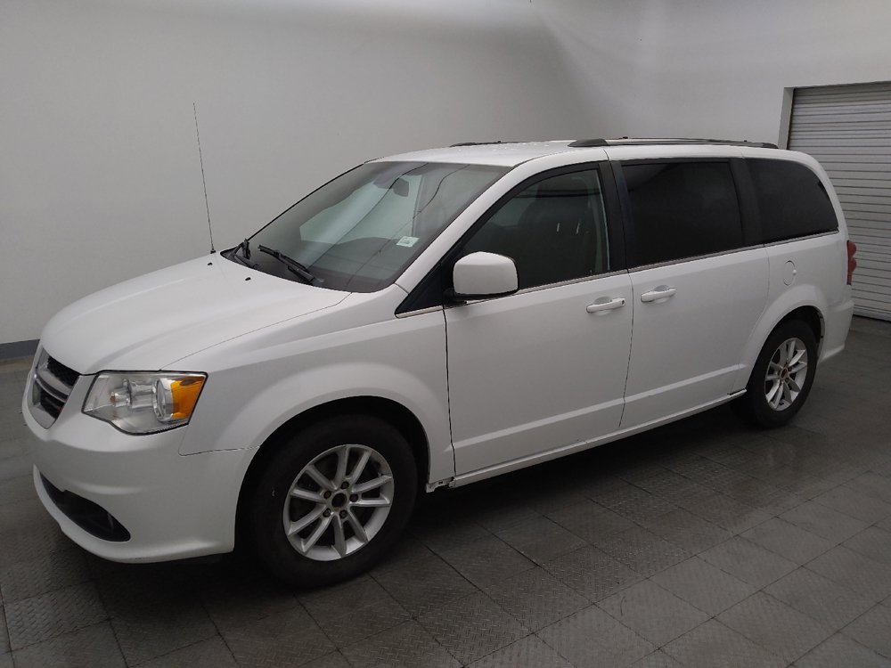Used 2020 Dodge Grand Caravan SXT FWD image 2