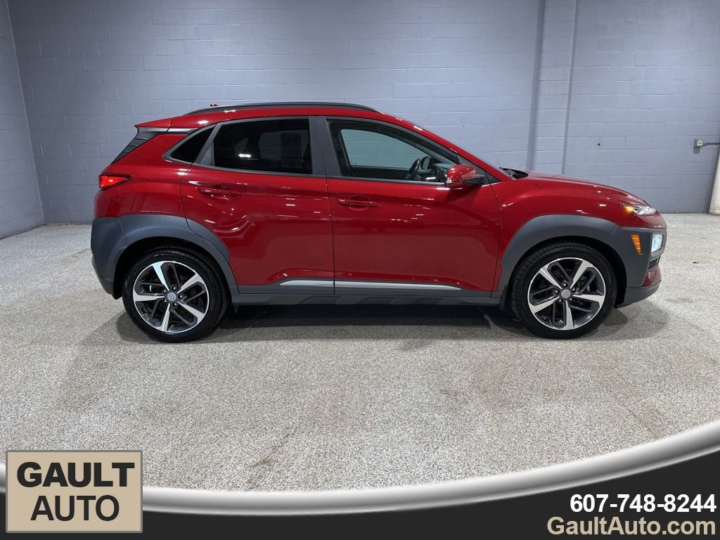 Used 2021 Hyundai Kona Ultimate w/ Cargo Package image 2