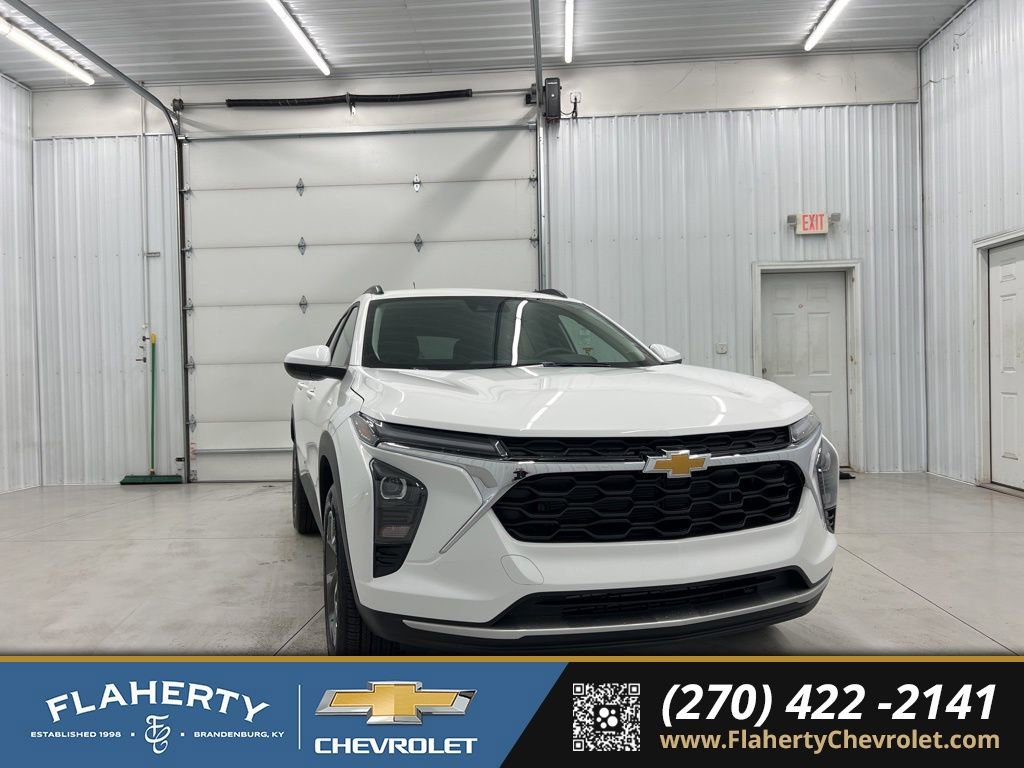 New 2026 Chevrolet Trax LT image 1