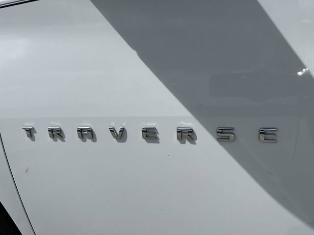 Used 2023 Chevrolet Traverse LT image 15