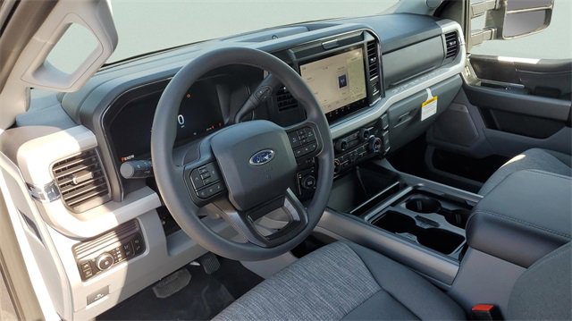 New 2026 Ford F250 4x4 Crew Cab Super Duty image 21