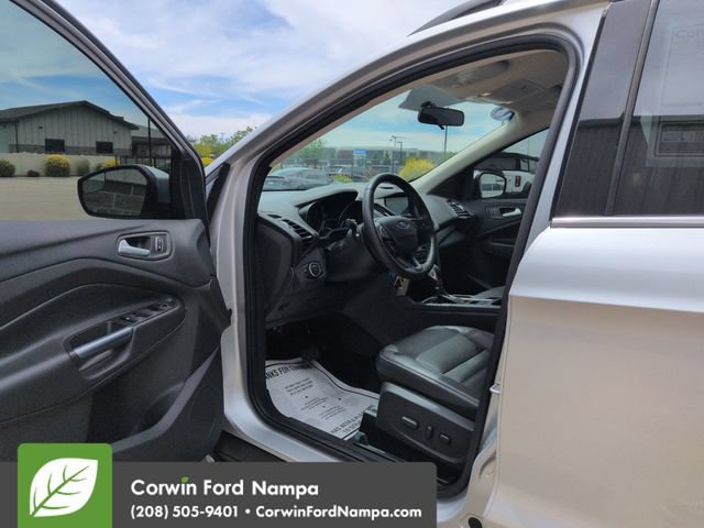 Used 2018 Ford Escape SEL AWD/4WD image 9