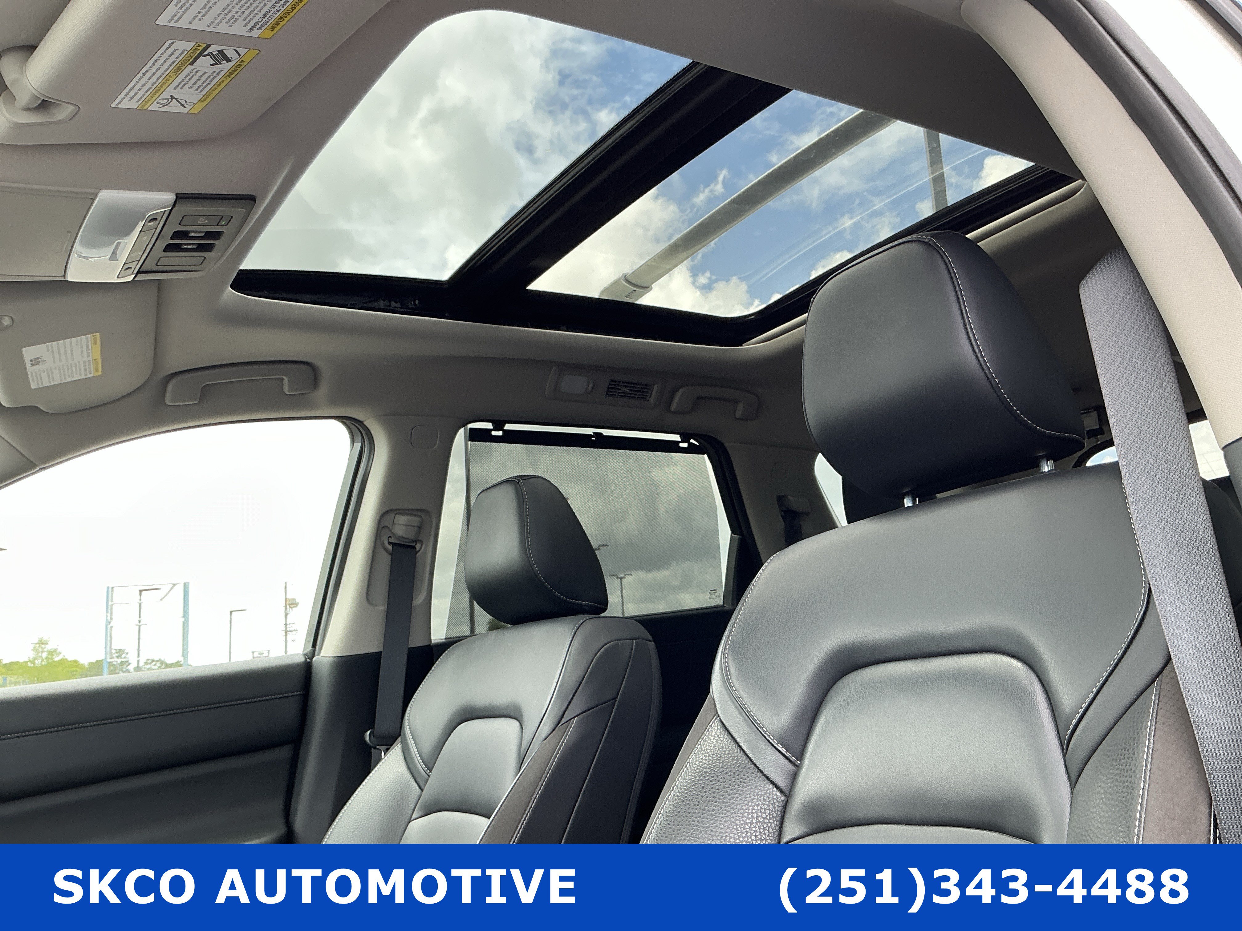 Used 2023 Nissan Pathfinder SL w/ SL Premium Package AWD/4WD image 26