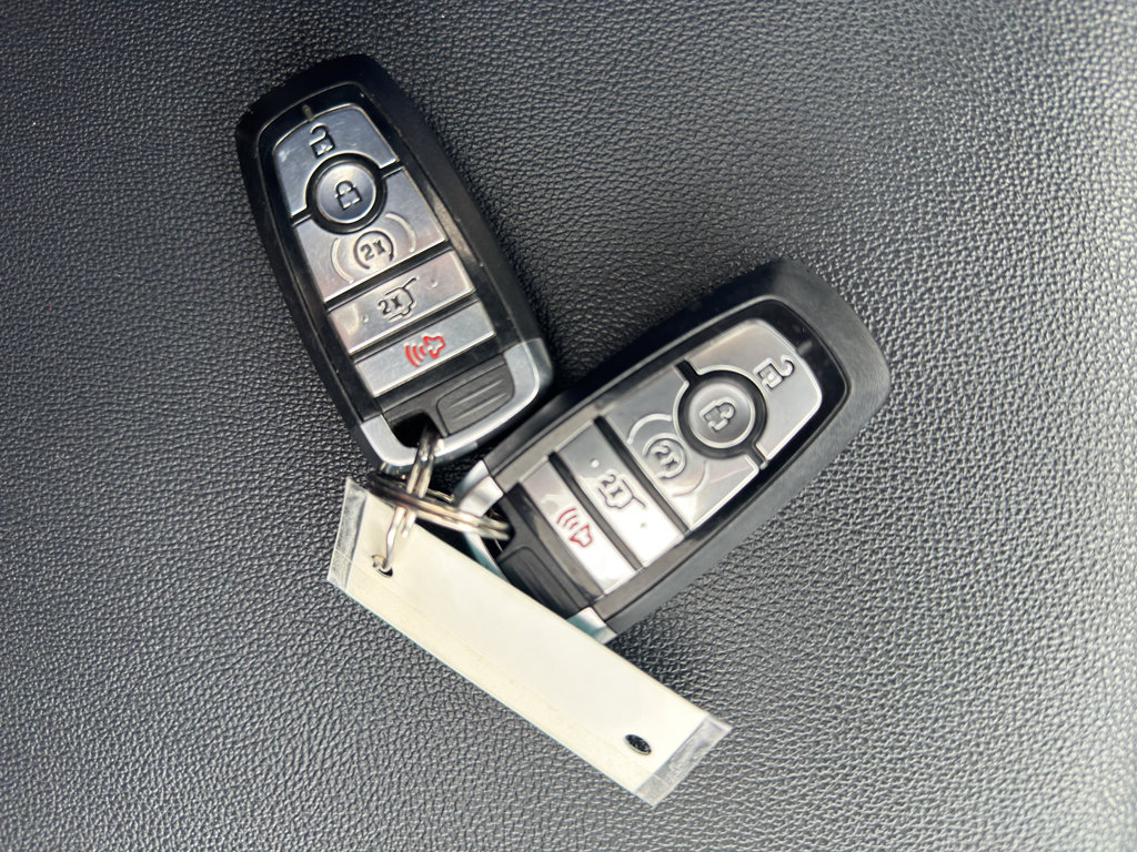 Used 2024 Ford Expedition Max XLT AWD/4WD image 32