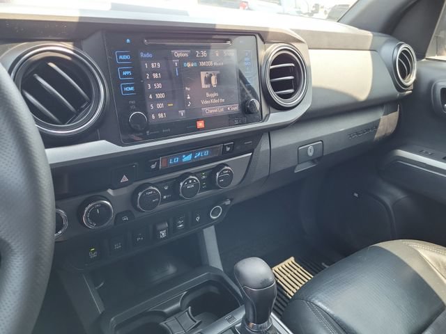 Used 2019 Toyota Tacoma TRD Sport w/ TRD Premium Sport Package AWD/4WD image 28