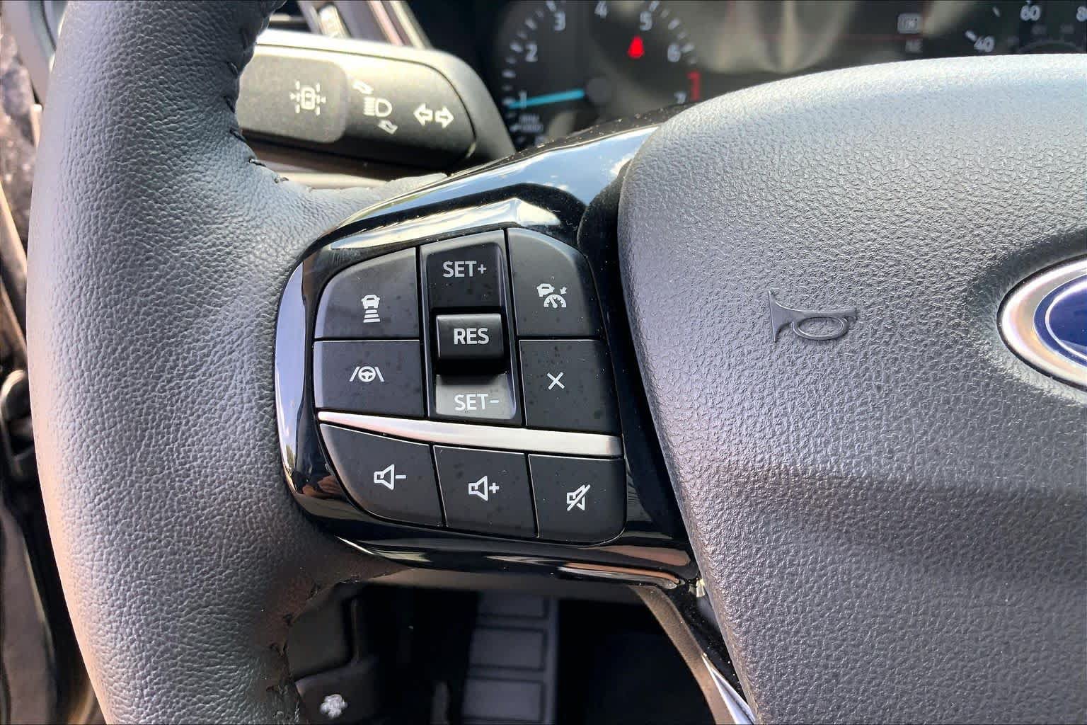 Used 2021 Ford Escape SE w/ Convenience Package AWD/4WD image 24