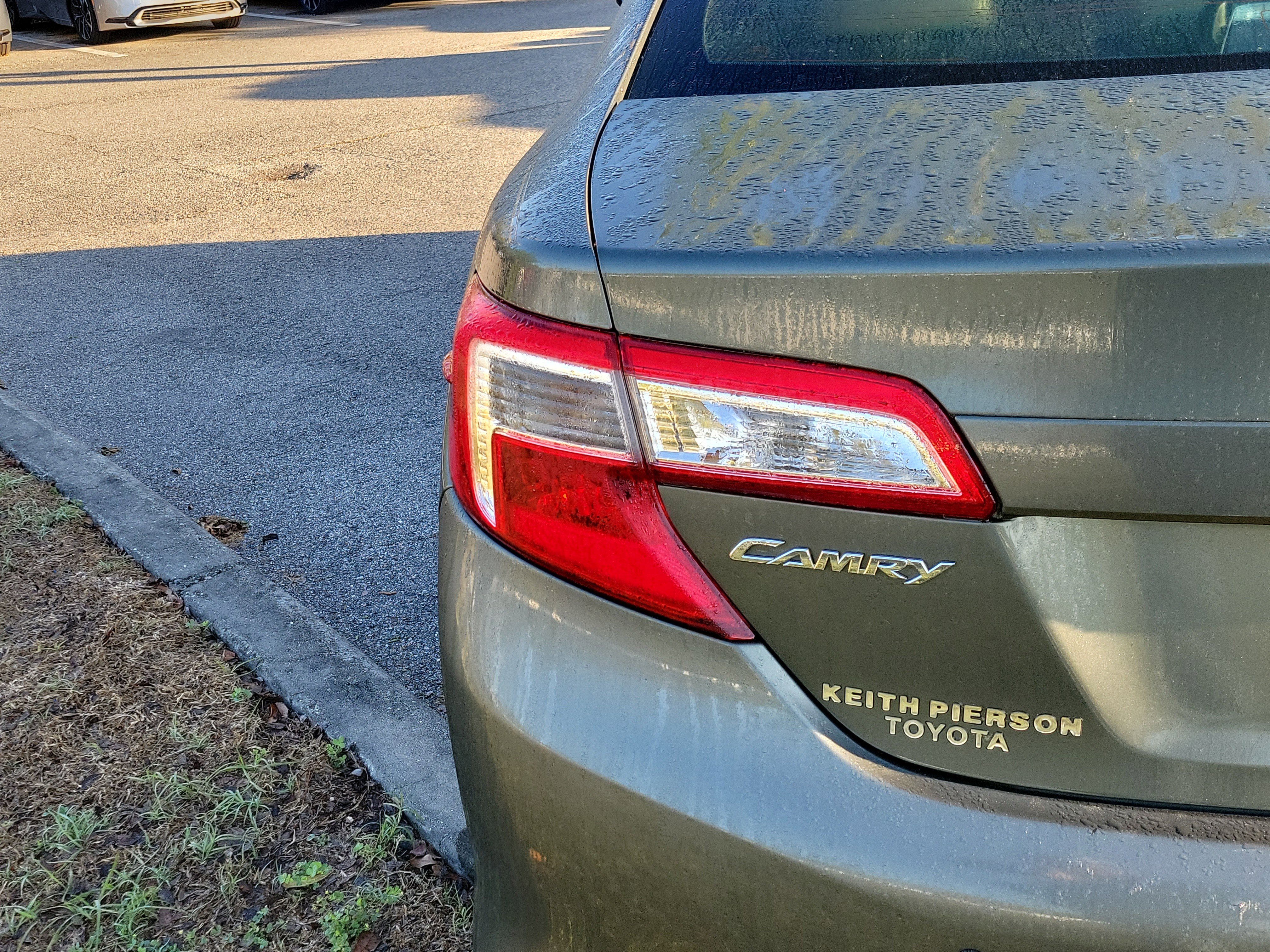 Used 2013 Toyota Camry L image 17