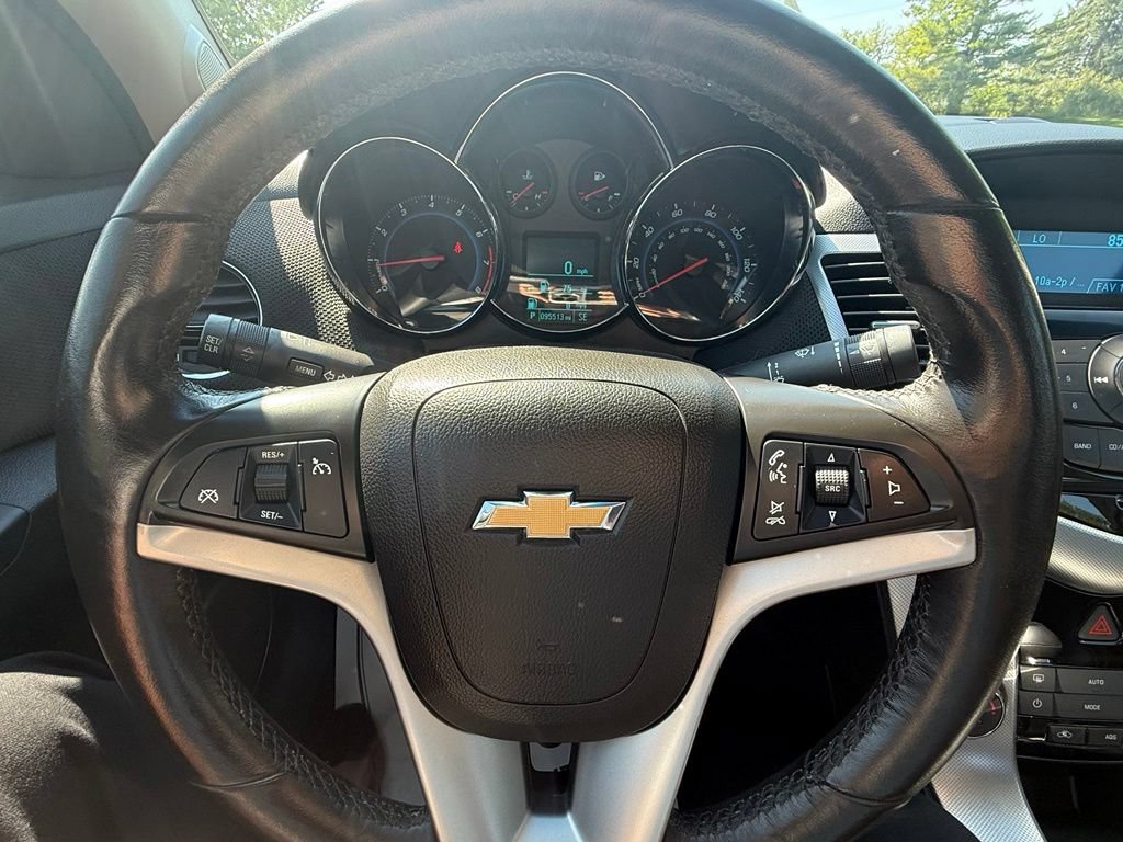 Used 2012 Chevrolet Cruze LTZ FWD image 14