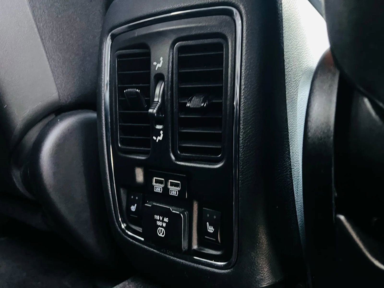 Used 2017 Jeep Grand Cherokee Limited RWD image 28