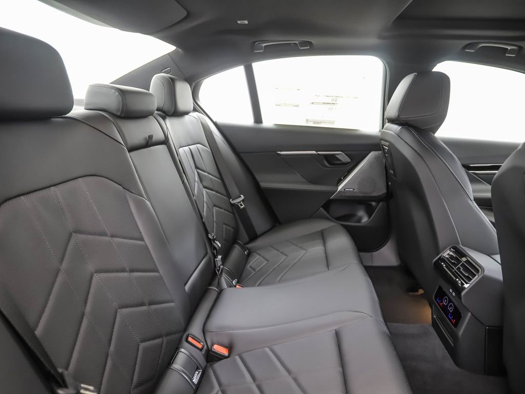 New 2026 BMW 530i xDrive image 26