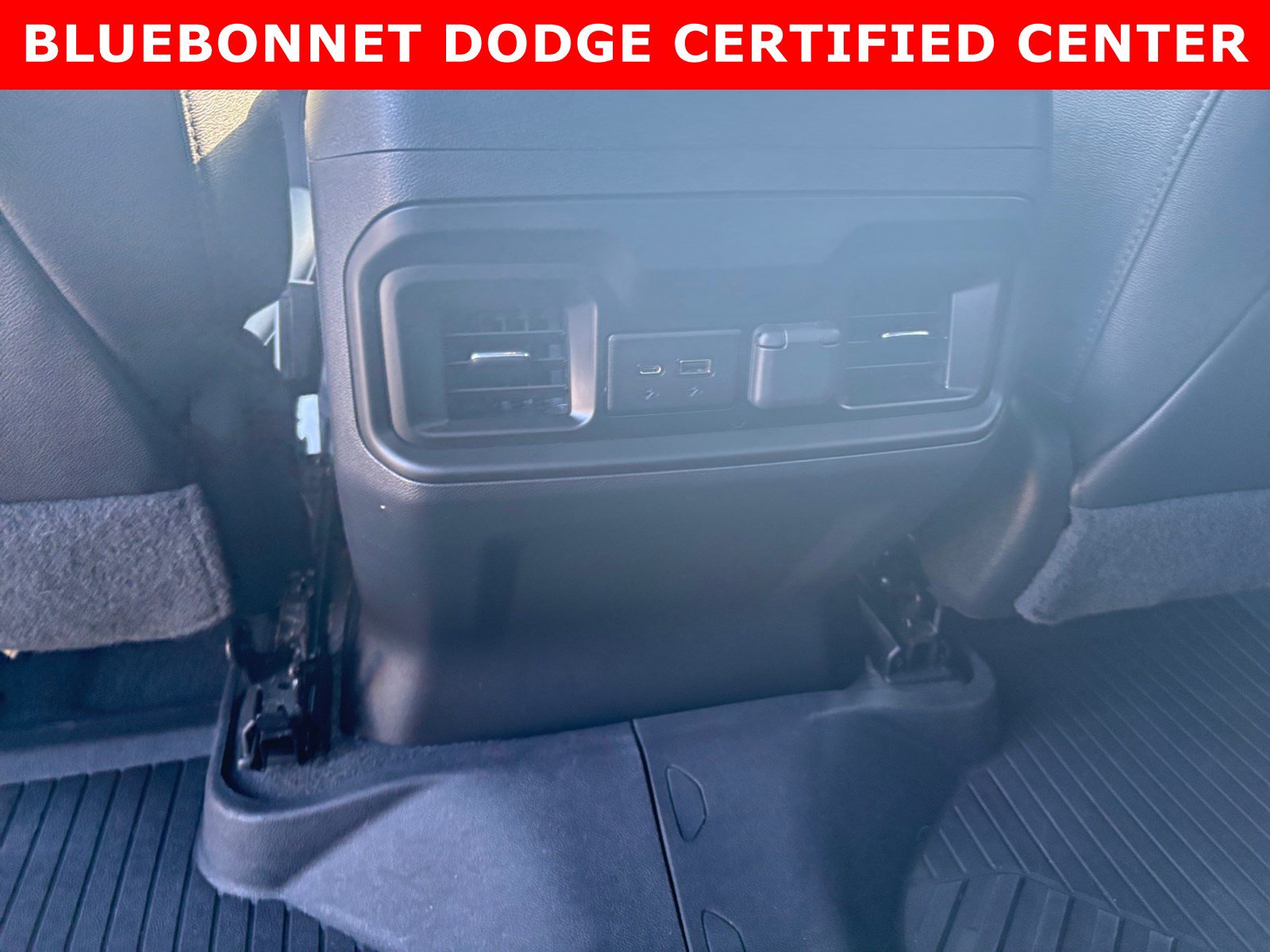 Used 2022 Chevrolet Silverado 1500 LT Trail Boss w/ LT Trail Boss Premium Package AWD/4WD image 29